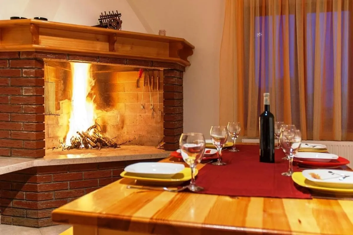 פולה Holiday Home Nina&Tea קרואטיה