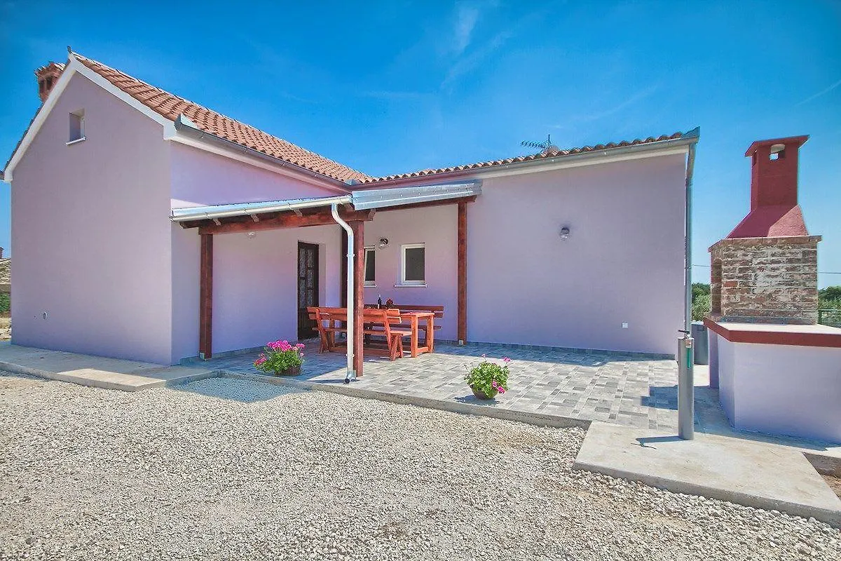 פולה Holiday Home Nina&Tea 0*,